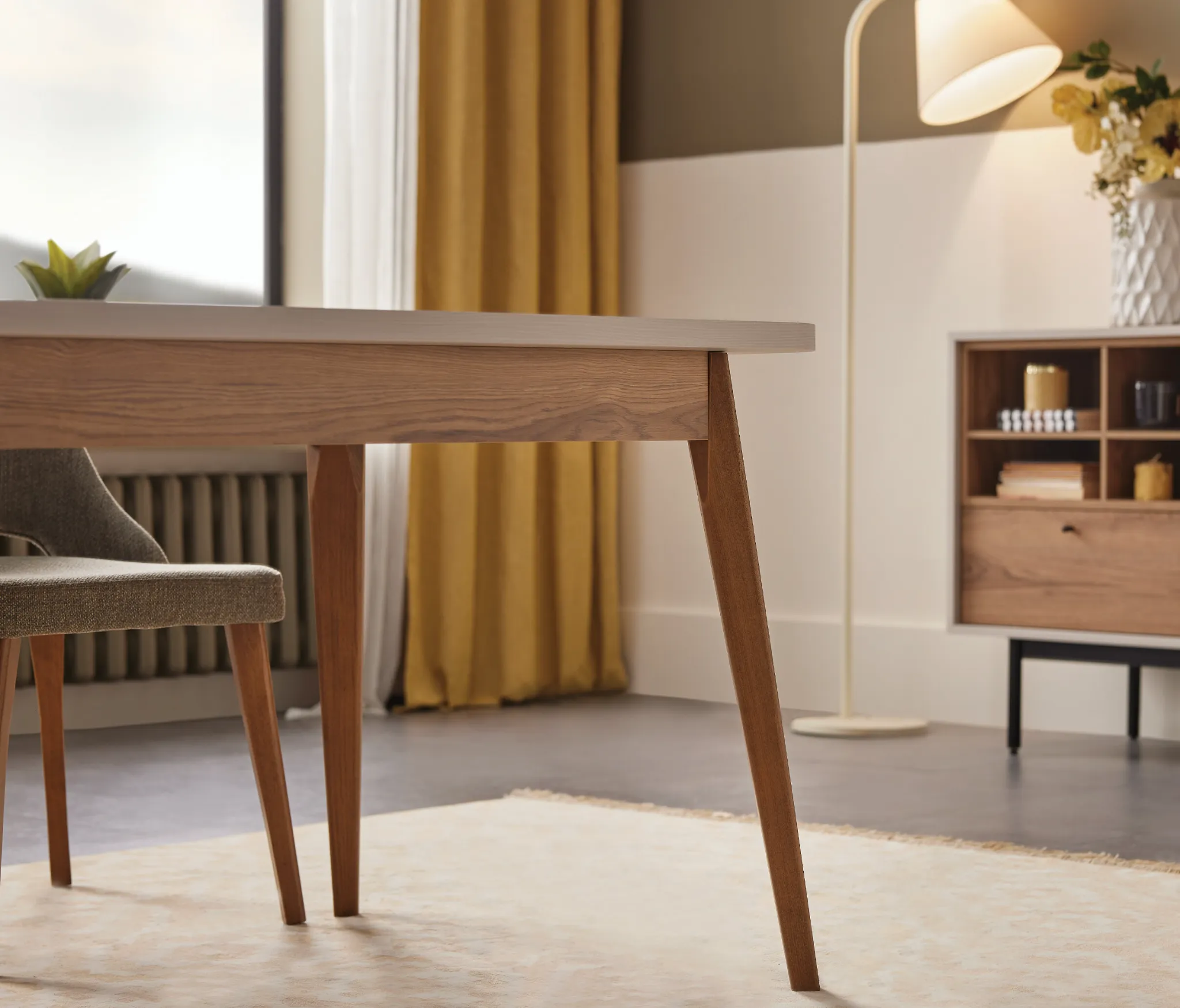 6-8 Vietų Išskleidžiamas Valgomojo Stalas - Loreto - Yatas Bedding