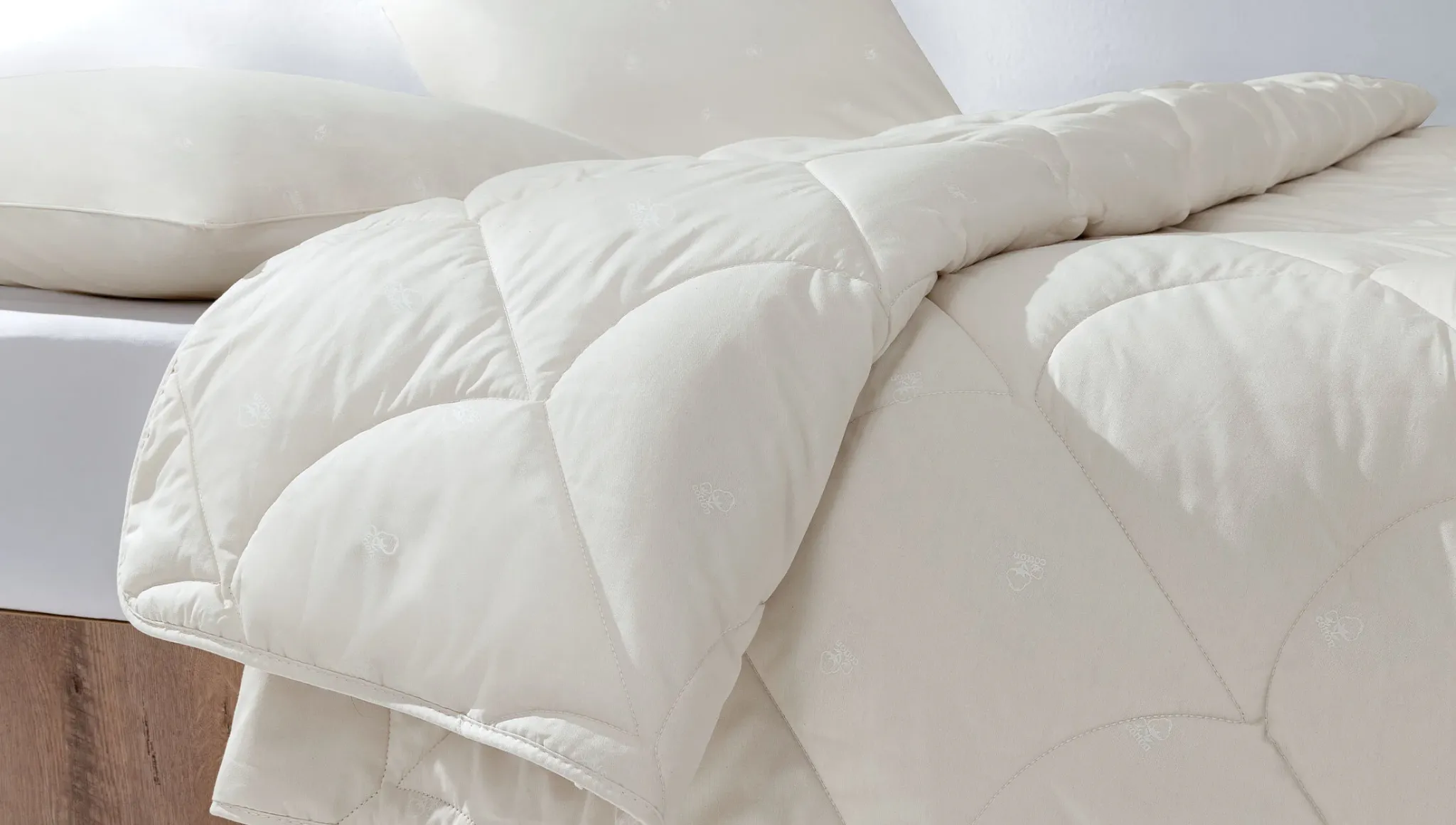 Antklodė MORBY  - Yatas Bedding