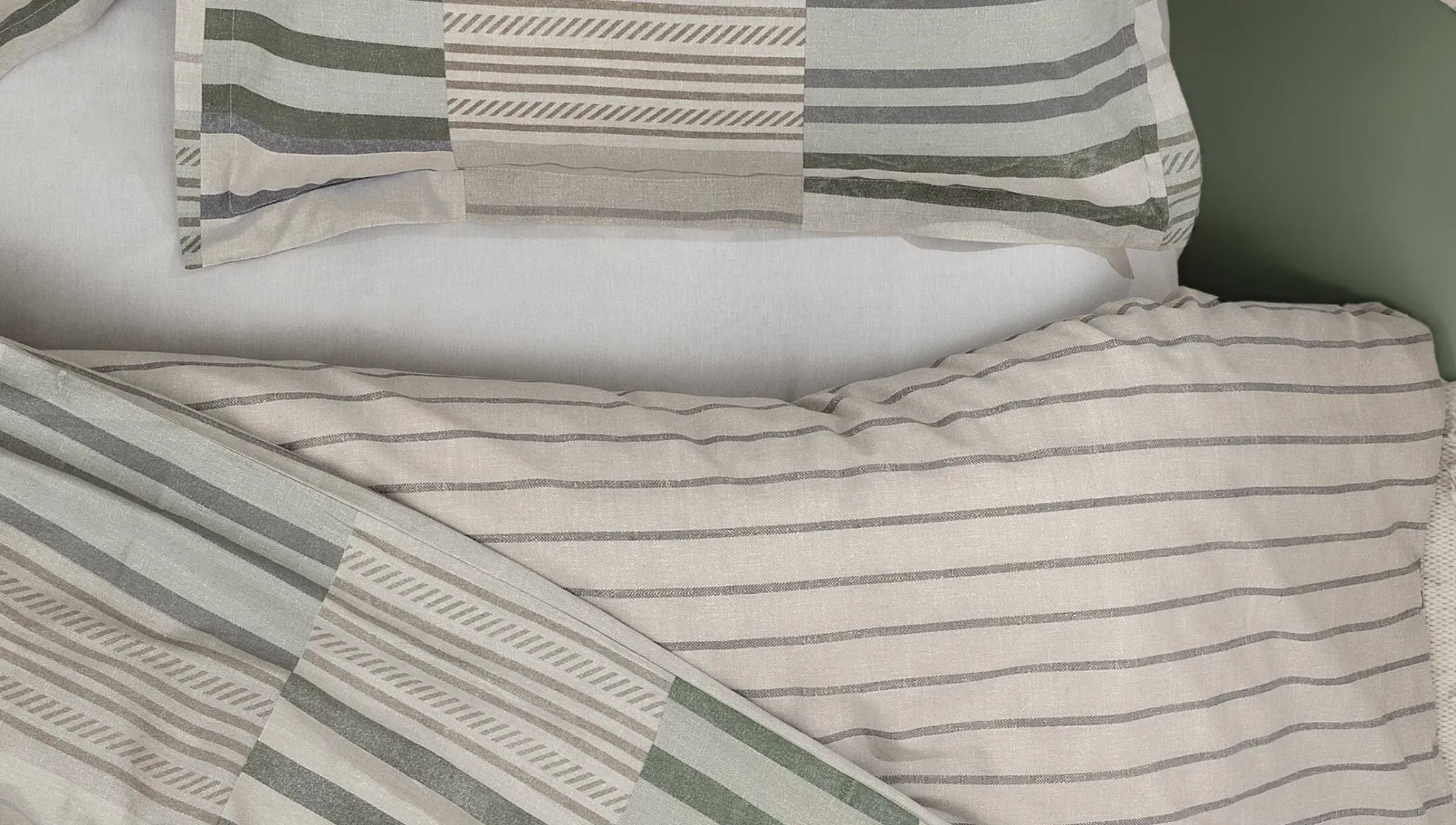 Medvilninis patalynės komplektas AVRIL SAGE - Yatas Bedding