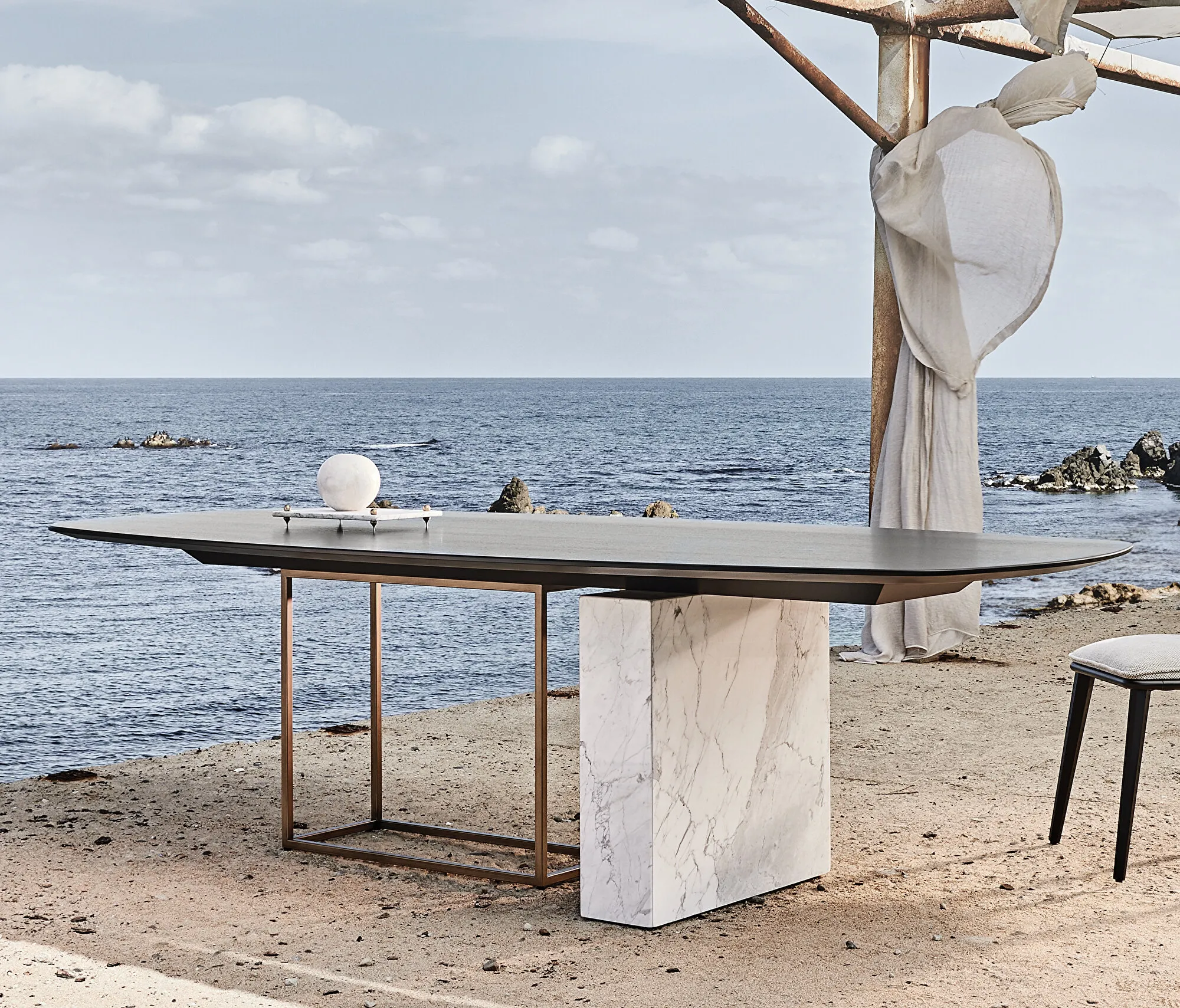 Valgomojo Stalas - Kartum - Yatas Bedding